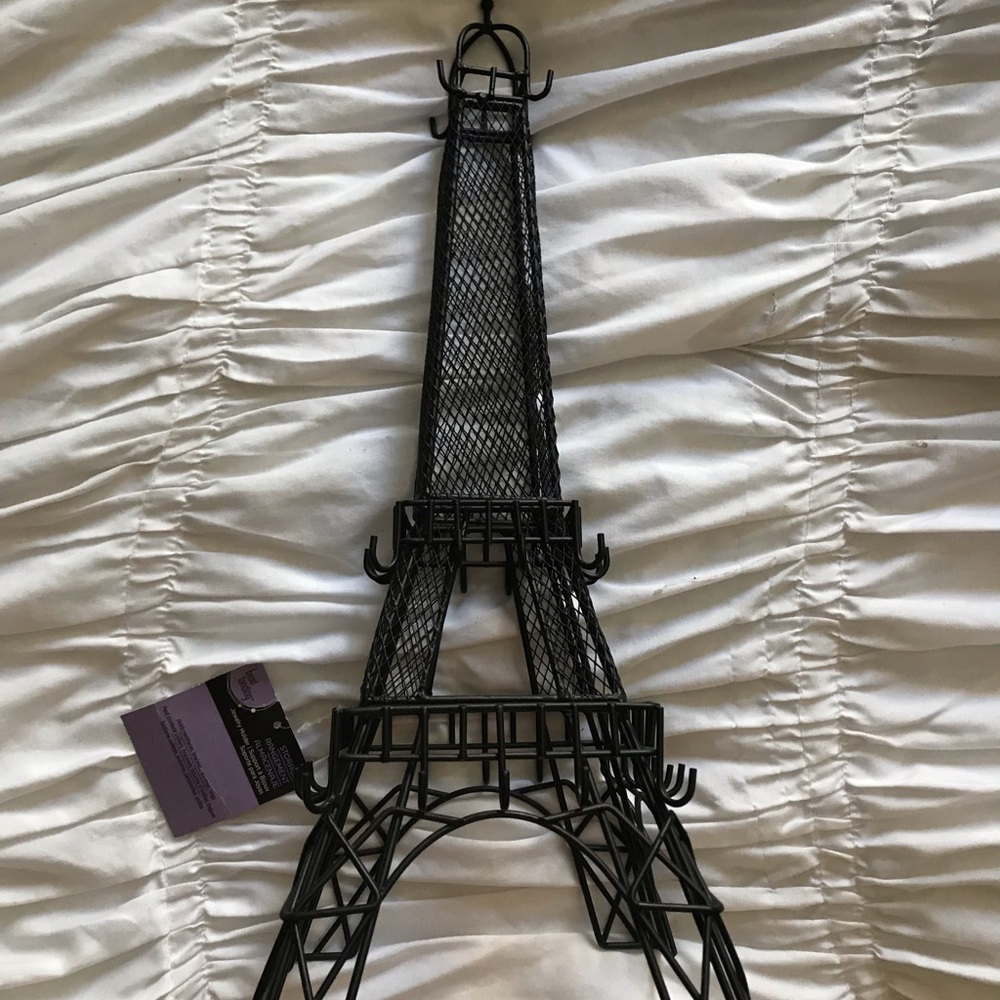 Effiel Tower display! 🤩